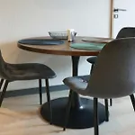 Falcon Center 3 Krolewska Apartmán Varšava