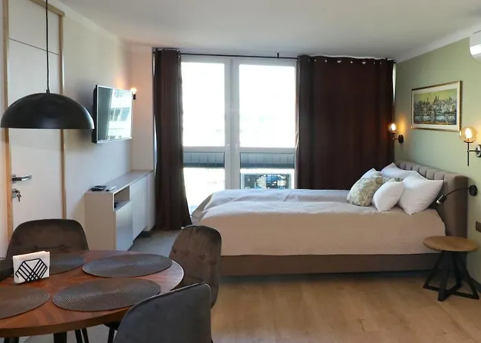 Falcon Center 3 Krolewska شقة وارسو