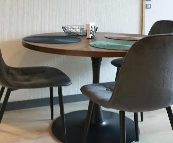 Falcon Center 3 Krolewska شقة وارسو