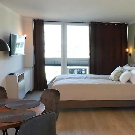 Falcon Center 3 Krolewska Apartment Warschau
